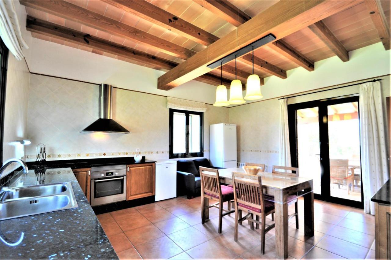 Cas Borrassos- Finca Con Piscina Privada Y Vistas Despejadas ميورقة المظهر الخارجي الصورة