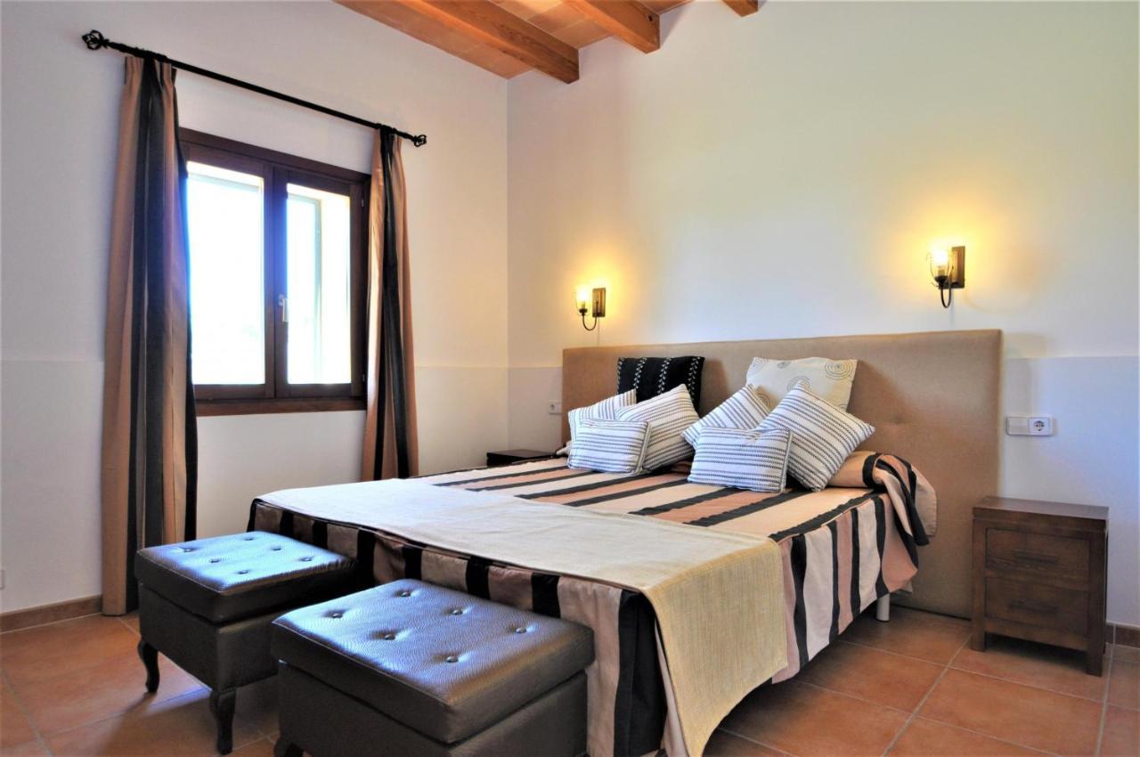 Cas Borrassos- Finca Con Piscina Privada Y Vistas Despejadas ميورقة المظهر الخارجي الصورة